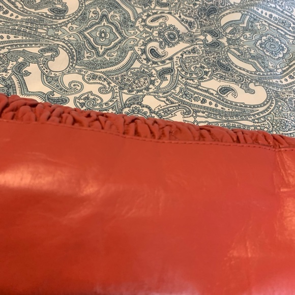 Coach Coral Leather Bag - Picture 5 of 7